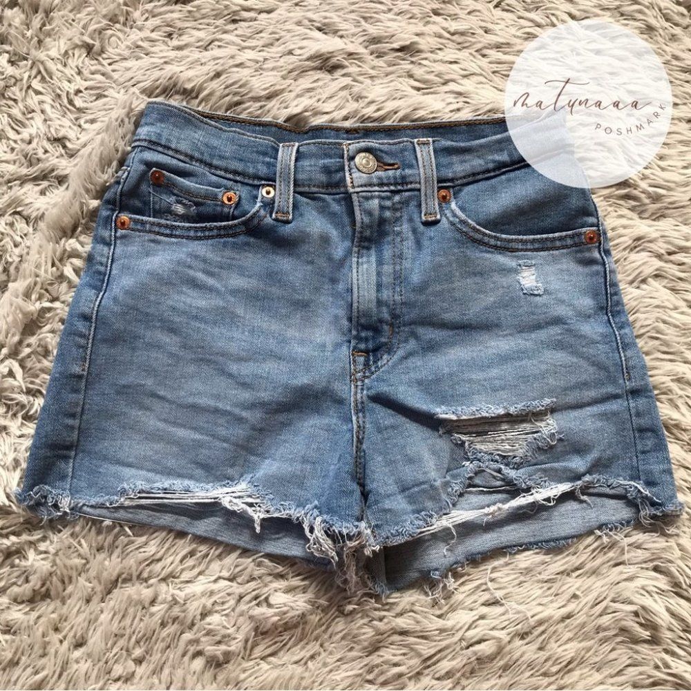 Levi's High Rise Denim Shorts 26